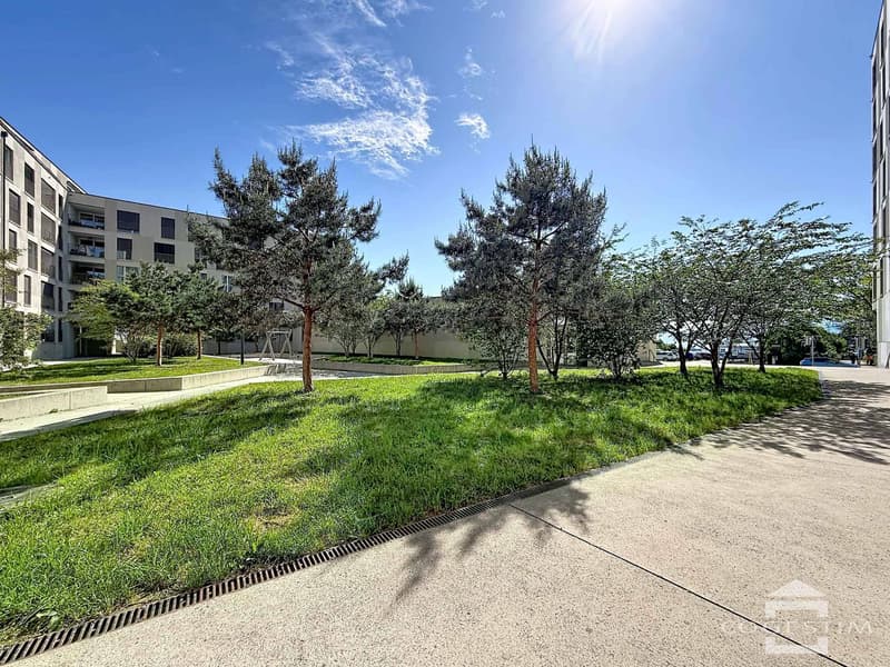 Disponible de suite appartement moderne de 3,5 pièces à deux pas du Léman (12)