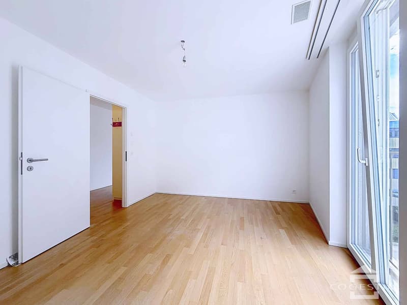 Disponible de suite appartement moderne de 3,5 pièces à deux pas du Léman (5)