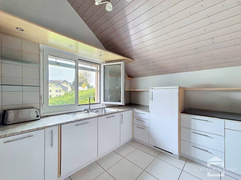 Disponible de suite Bel appartement de 4.5 pièces au cur de La Côte (5)