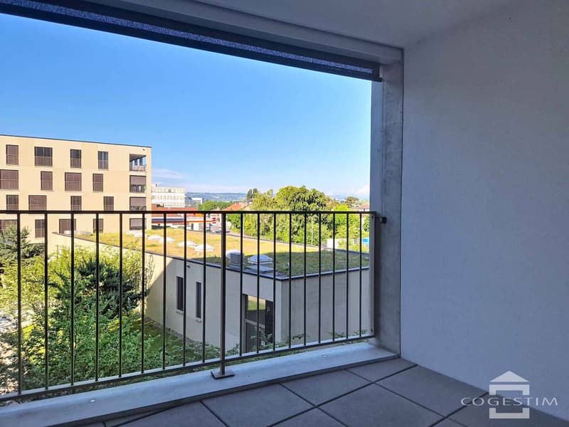 Appartement de 3,5 pièces à 50 mètres du Léman et à 5 minutes du centre-ville (8)