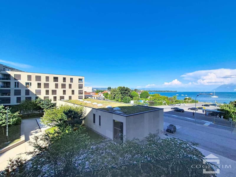 Appartement de 3,5 pièces à 50 mètres du Léman et à 5 minutes du centre-ville (9)