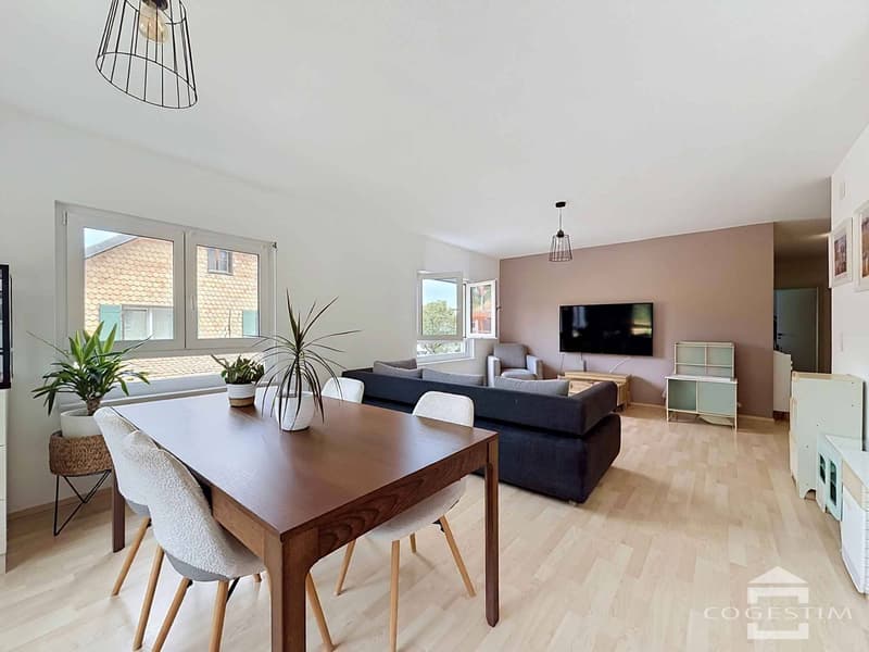 Appartement de 4.5 pièces au centre du village de Gimel (1)