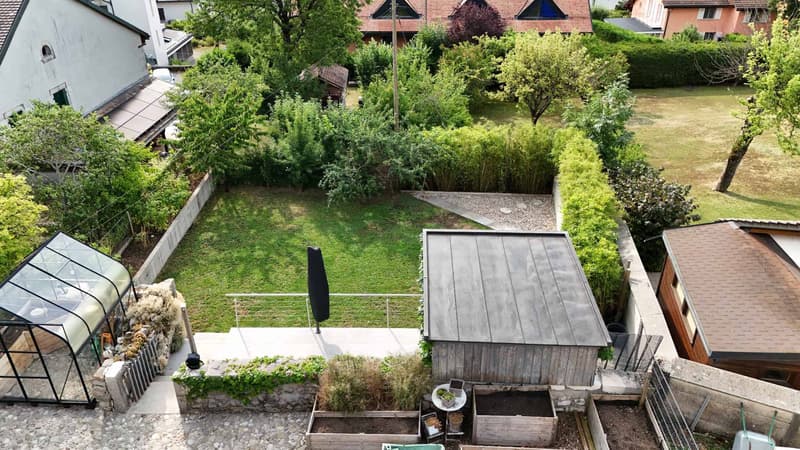Maison de village mitoyenne de 6.5 pièces entièrement rénovée (6)