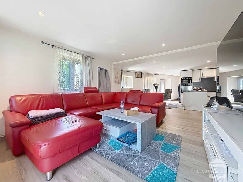 Maison villageoise de 5.5 pièces avec jardin et garage (2)