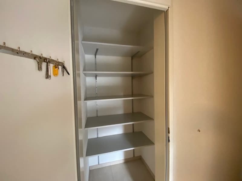Schöne und gepflegte 3.5-Zimmer-Wohnung im Erdgeschoss plus EH in Nidau (9)