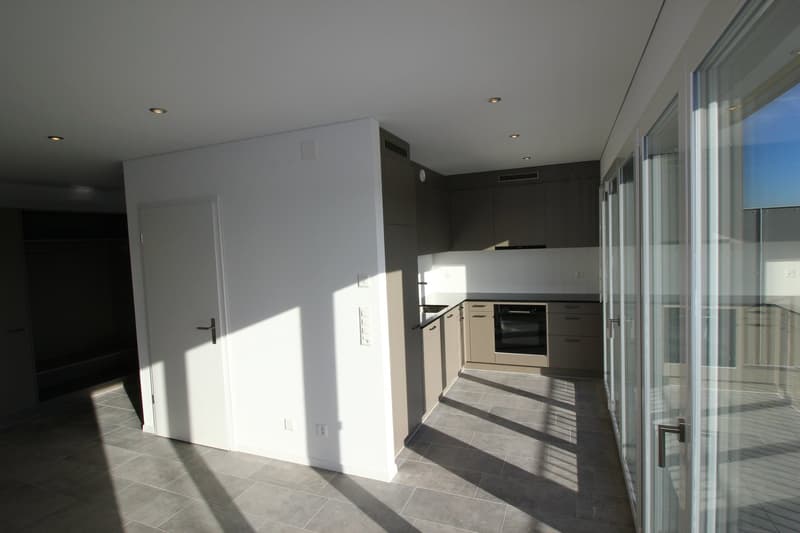 Erstbezug! Moderne 2.5-Zimmer-Attika-Wohnung – ab 01.10.2026 verfügbar (4)