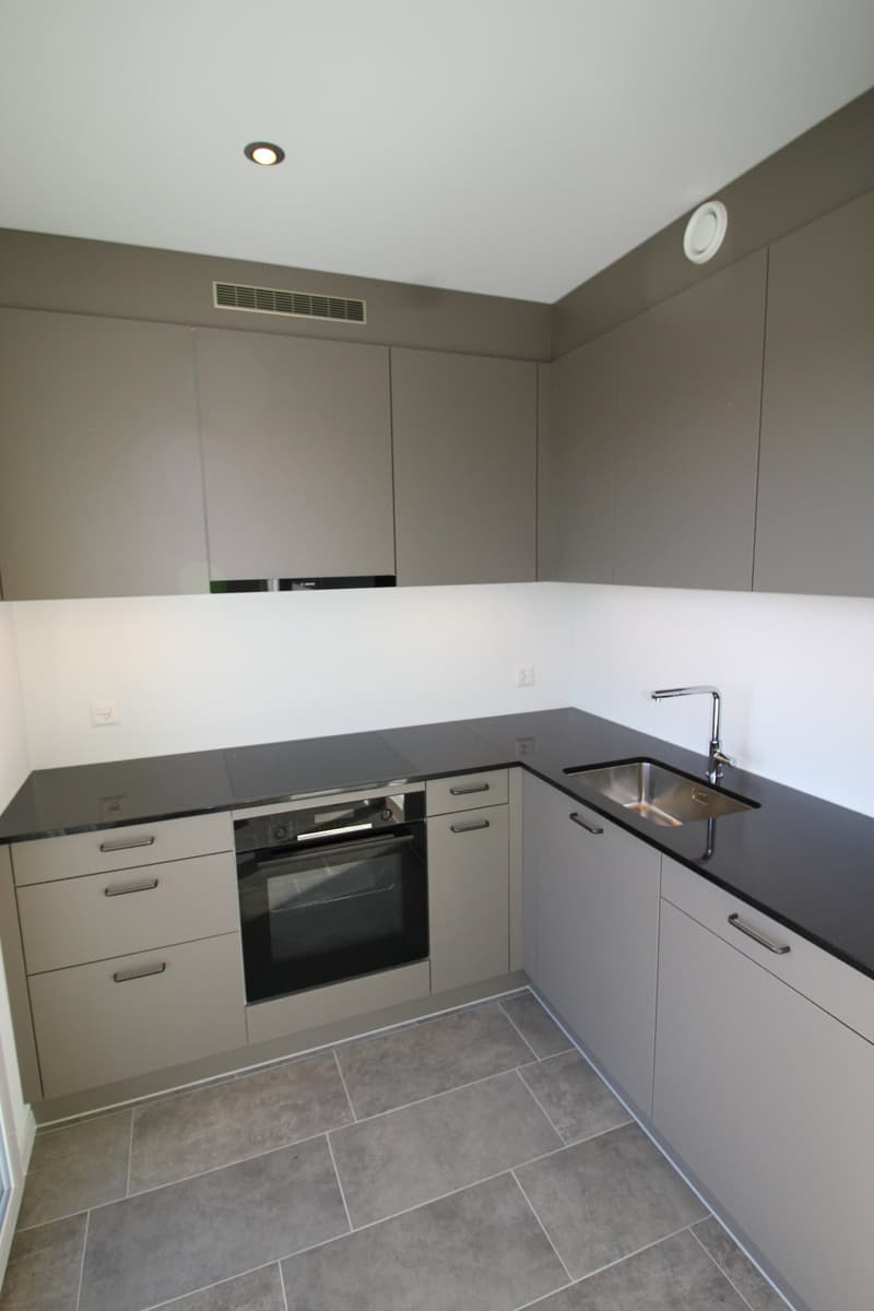 Erstbezug! Moderne 3.5-Zimmer-Attika-Wohnung – ab 01.10.2026 verfügbar (5)