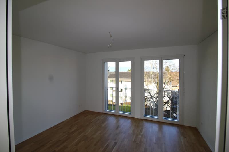 Erstbezug! Moderne 3.5-Zimmer-Attika-Wohnung – ab 01.10.2026 verfügbar (11)