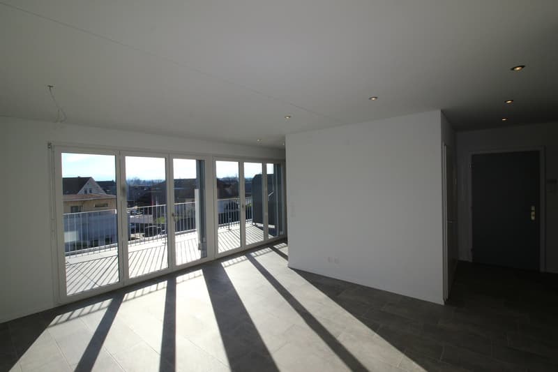 Erstbezug! Moderne 3.5-Zimmer-Attika-Wohnung – ab 01.10.2026 verfügbar (7)
