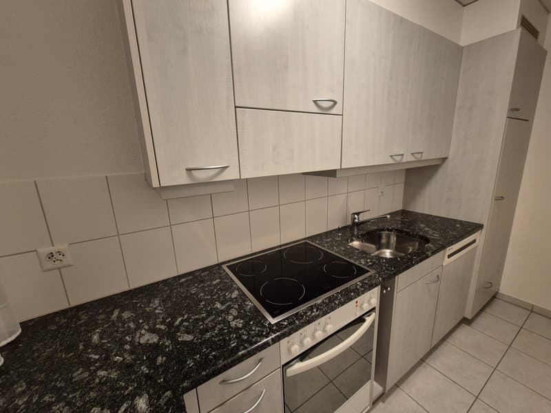 Charmante Wohnung mit Balkon (6)