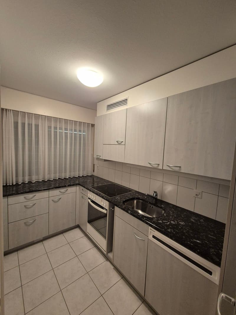Charmante Wohnung mit Balkon (5)