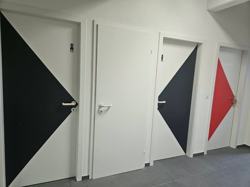 Helles Büro oder Praxis an ruhiger Lage in Aarberg (15)