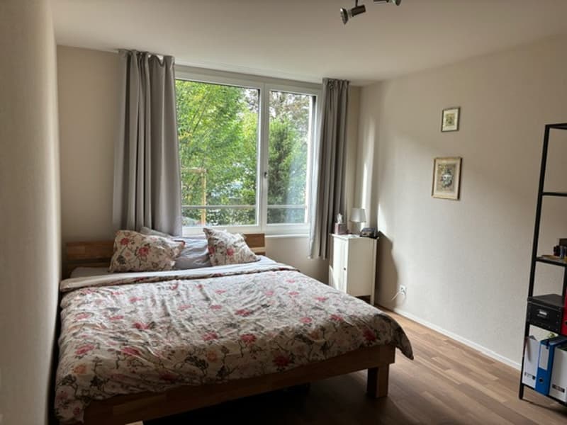 Gemütliche 2.5 Zimmerwohnung an top Lage (7)