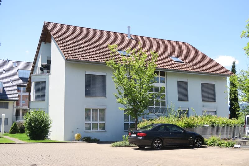 Moderne 4-Zimmer-Wohnung mit Balkon in ruhiger Lage Kappel (2)