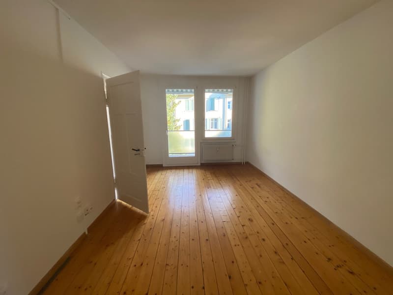 Helle 4-Zimmer-Wohnung mit Balkon und schöner Aussicht in St. Gallen (8)