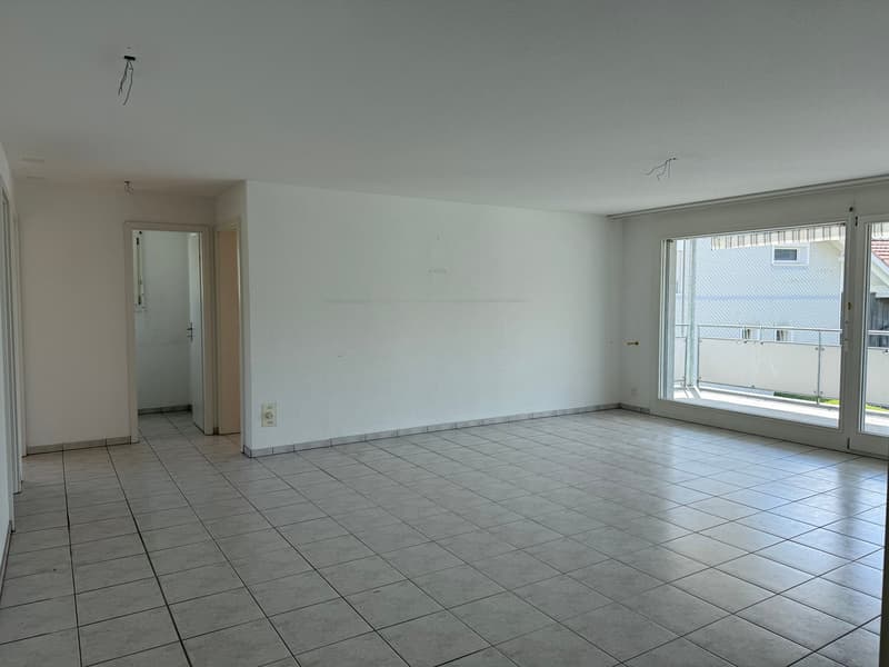 Helle und ruhig gelegene 4.5-Zimmerwohnung mit grossem Balkon (9)