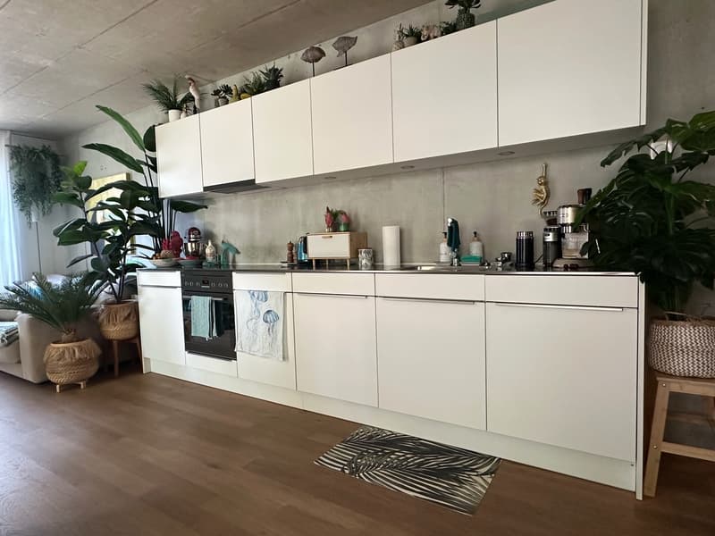 Moderne und zentrale 2.5-Zimmerwohnung mit Balkon in Thun (3)