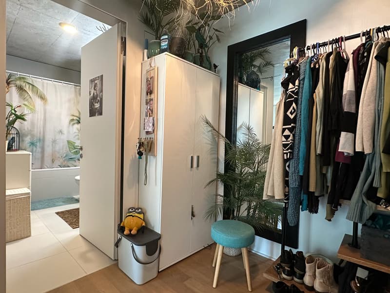 Moderne und zentrale 2.5-Zimmerwohnung mit Balkon in Thun (7)