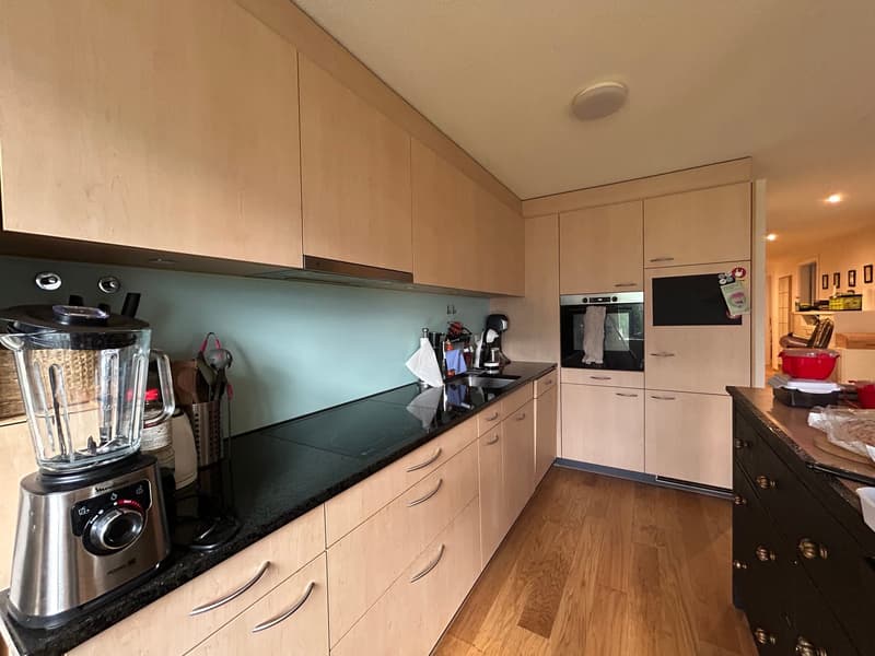 Moderne, lichtdurchflutete 4.5-Zimmer-Erdgeschosswohnung mit Traumpanorama (9)
