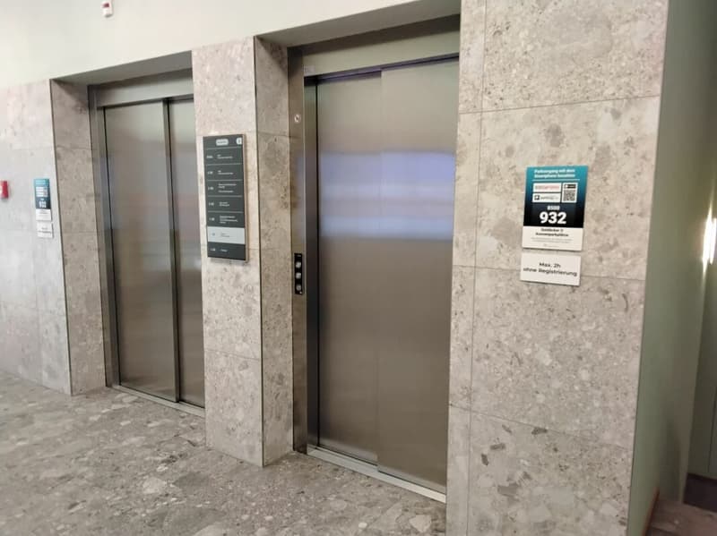 Büroflächen mit hohem Ausbaustandard, Archiv und Küche (6)