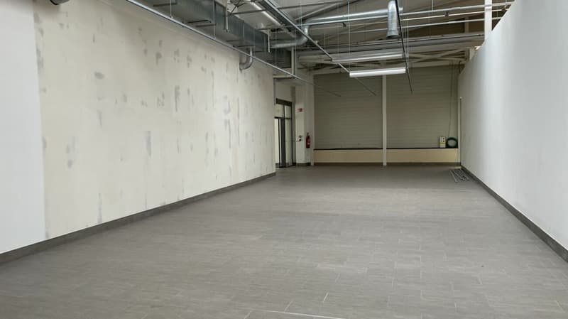Letzte und ausgebaute Retailfläche im Migros Schaan (5)
