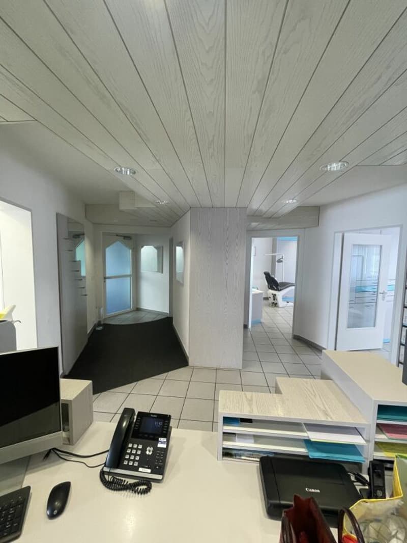 Espace commercial dans un emplacement idéal - parfait pour votre entreprise (6)