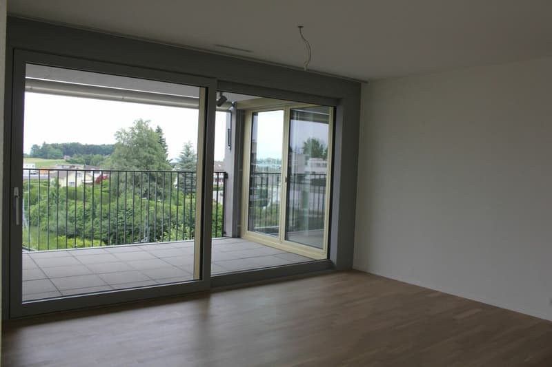Top moderne 3.5-Zimmer-Wohnung im Zentrum von Wittenbach (5)