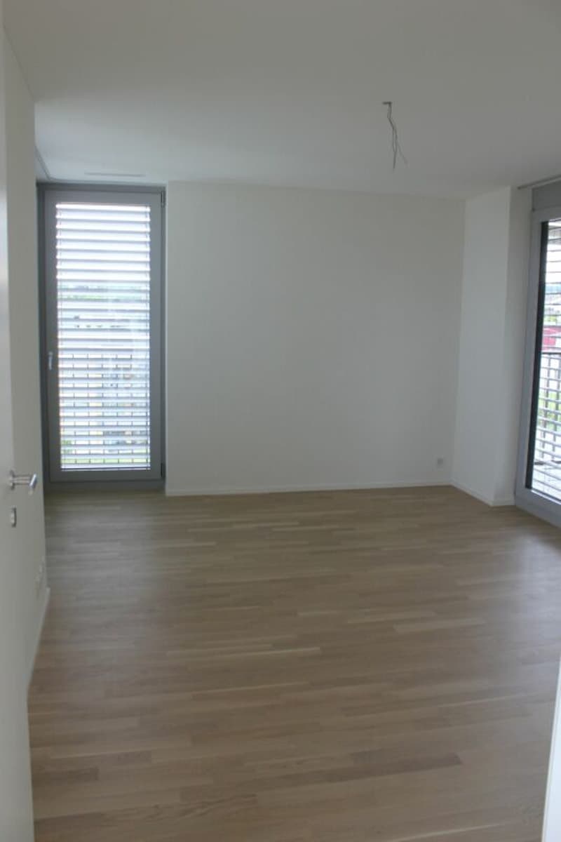 Top moderne 3.5-Zimmer-Wohnung im Zentrum von Wittenbach (7)