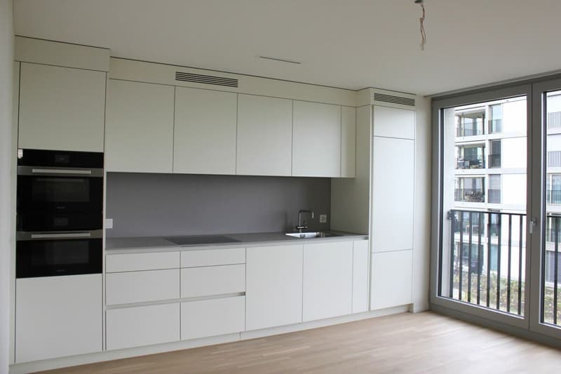 Top moderne 3.5-Zimmer-Wohnung im Zentrum von Wittenbach (3)