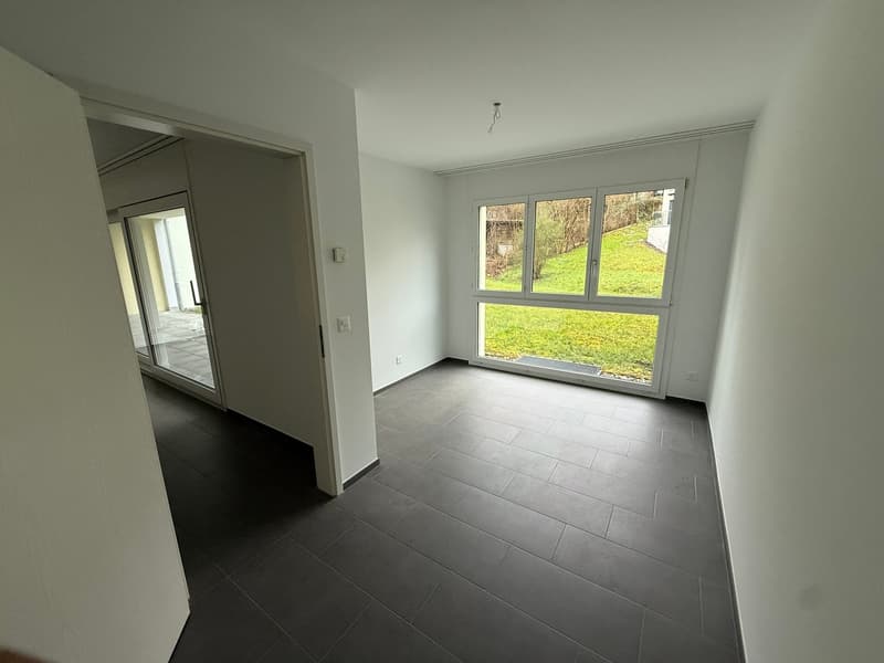 Attraktive 3.5-Zimmer-Wohnung mit Terrasse und Garten in Safenwil (12)