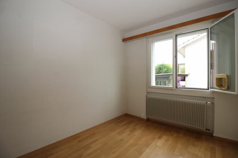 4½-Zimmer-Wohnung, Hochparterre, in 4-Familienhaus (10)