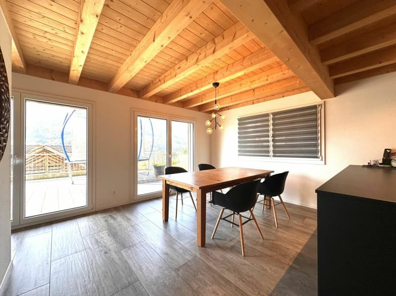 5½-Zimmer-Einfamilienhaus mit Top Ausbau an wunderbar Lage (6)