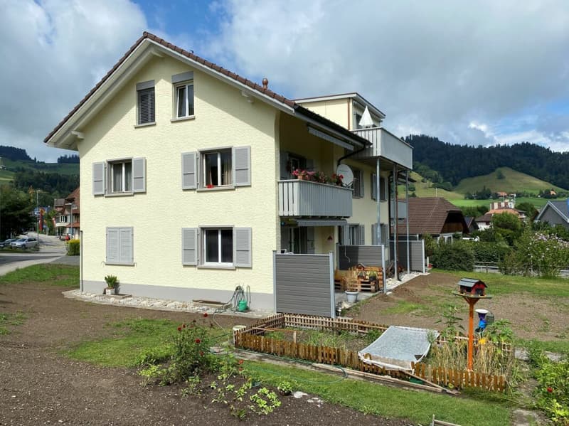 3-Zimmer-Wohnung mit Sitzplatz (1)