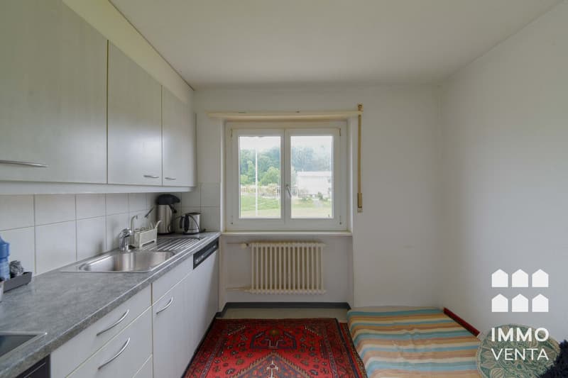 3-Zimmer-Dachwohnung in Brügg (3)