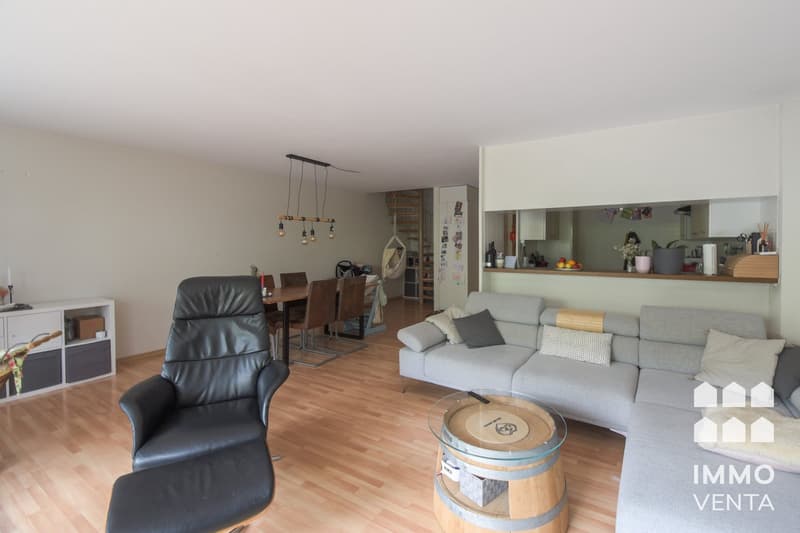 Duplex 3½ WHG im Grünen mit grosser Terrasse un Gartensitzplatz (8)