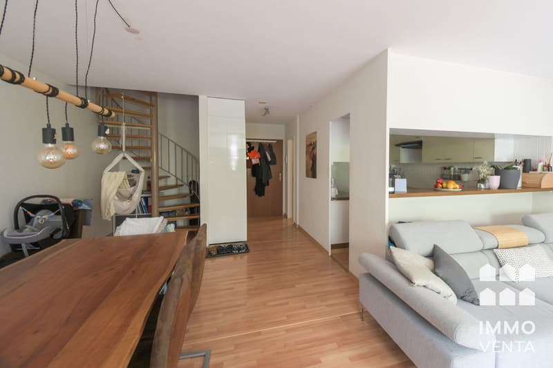Duplex 3½ WHG im Grünen mit grosser Terrasse un Gartensitzplatz (9)