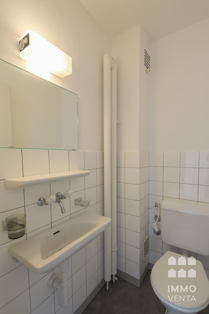 Sonnige 3-Zimmer-Maisonette mit Balkon / Duplex lumineux de 3 pièces avec balcon (6)