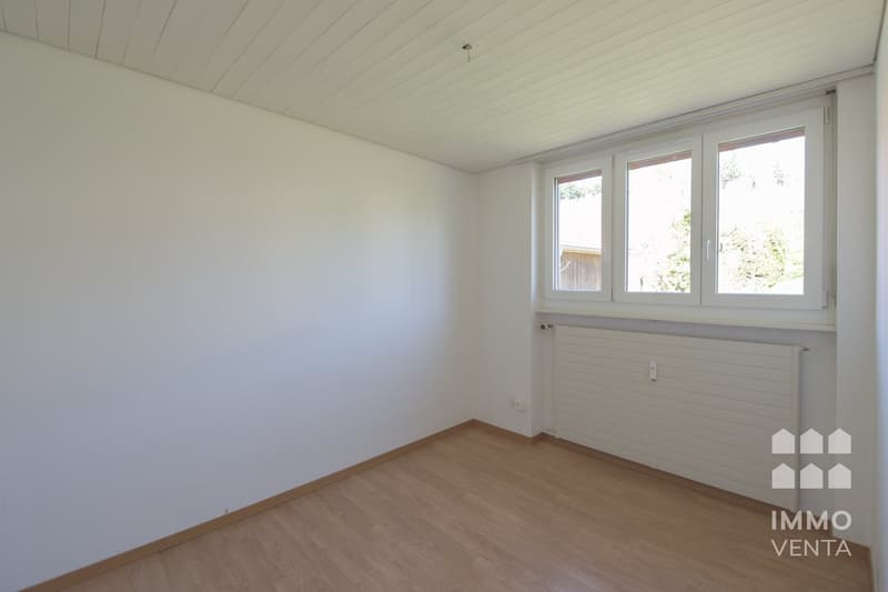 Sonnige 3-Zimmer-Maisonette mit Balkon / Duplex lumineux de 3 pièces avec balcon (7)