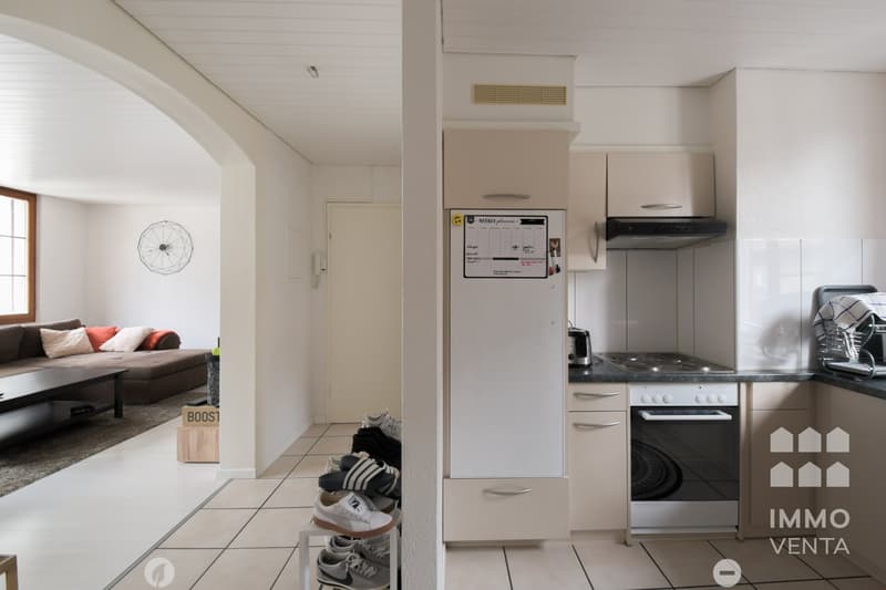 3.5-Zimmer-Wohnung in Biel/Bienne - zentral und sonnig (4)