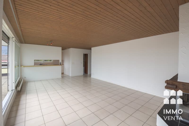 Helle Attika-Wohnung mit Terrasse und Aussicht in Ipsach (5)
