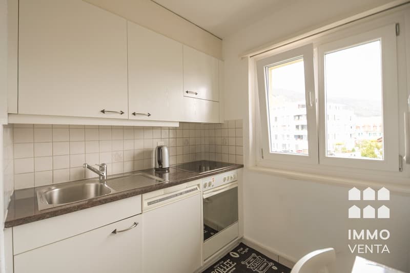 Helle 3.5-Zimmer-Wohnung mit Balkon in Pieterlen – ab sofort verfügbar! (3)