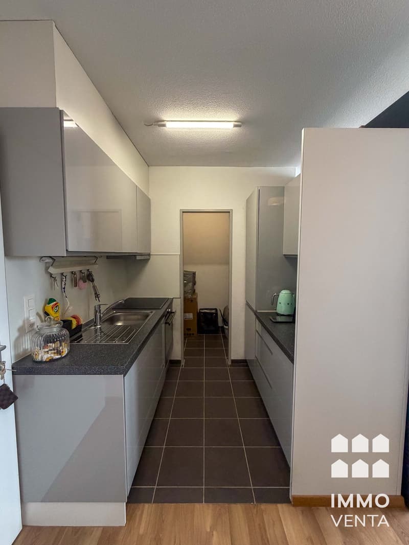 Must-Have 2-Zimmer-Wohnung mit Balkon und schöner Aussicht in Bern (2)