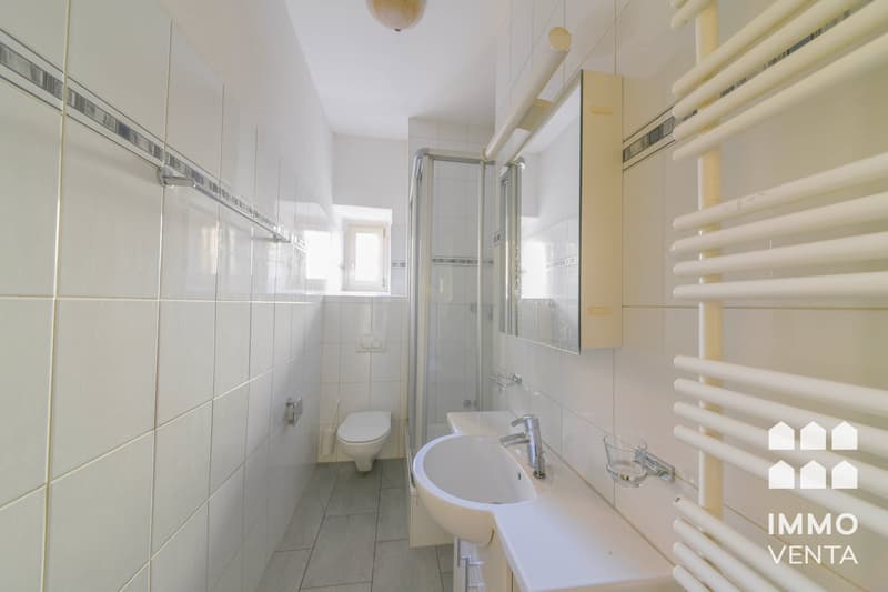 Helle 3-Zimmer-Altbauwohnung im Erdgeschoss – Biel/Bienne (9)