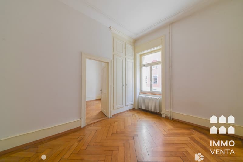 Helle 3-Zimmer-Altbauwohnung im Erdgeschoss – Biel/Bienne (3)
