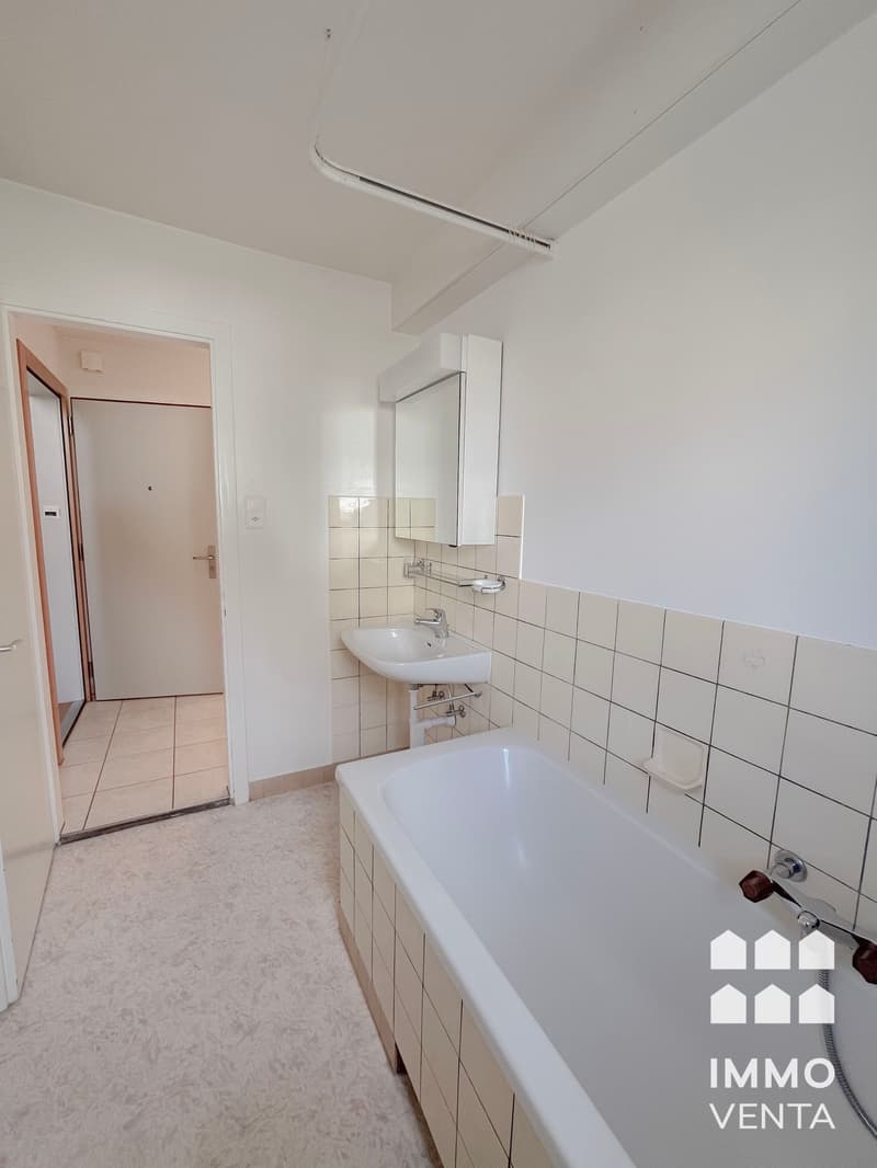 3.5-Zimmer-Wohnung mit Balkon in Orpund (7)