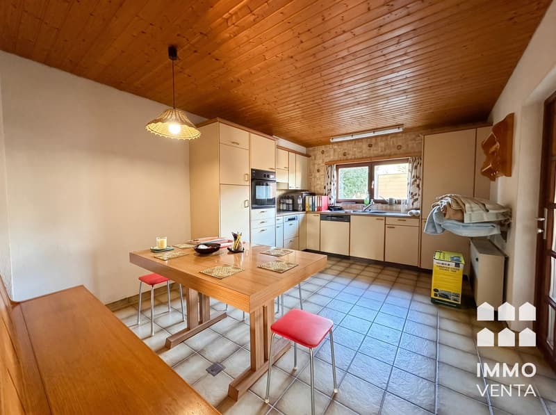 Charmantes 4.5-Zimmer-Einfamilienhaus in Schnottwil – sofort verfügbar! (5)