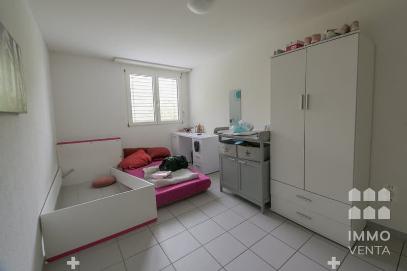 Geräumige Wohnung mit Balkon in Biel / Appartement spacieux avec balcon à Bienne (6)