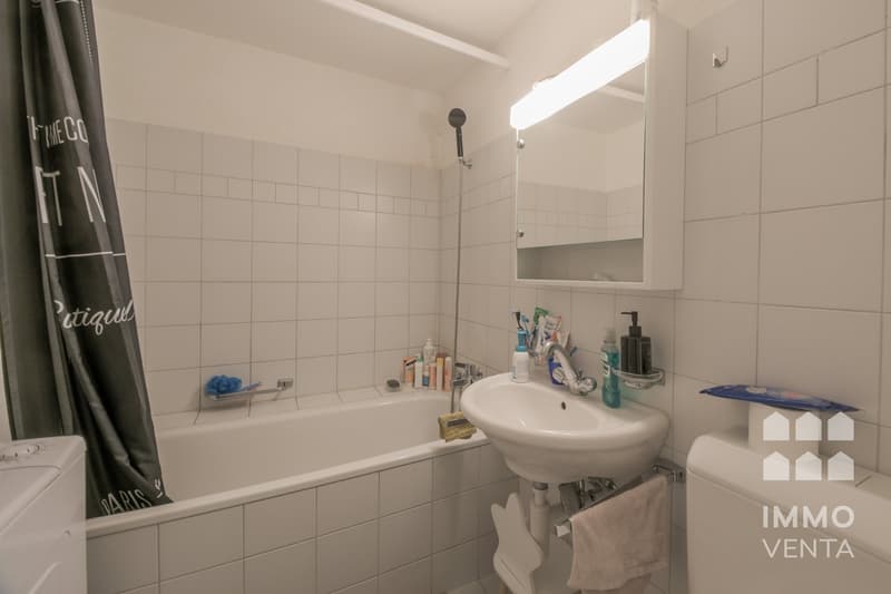 Geräumige Wohnung mit Balkon in Biel / Appartement spacieux avec balcon à Bienne (8)