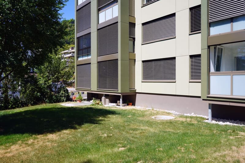 Sanierte 4 Z.-Wohnung mit Wintergarten-Balkon und Aussicht (12)