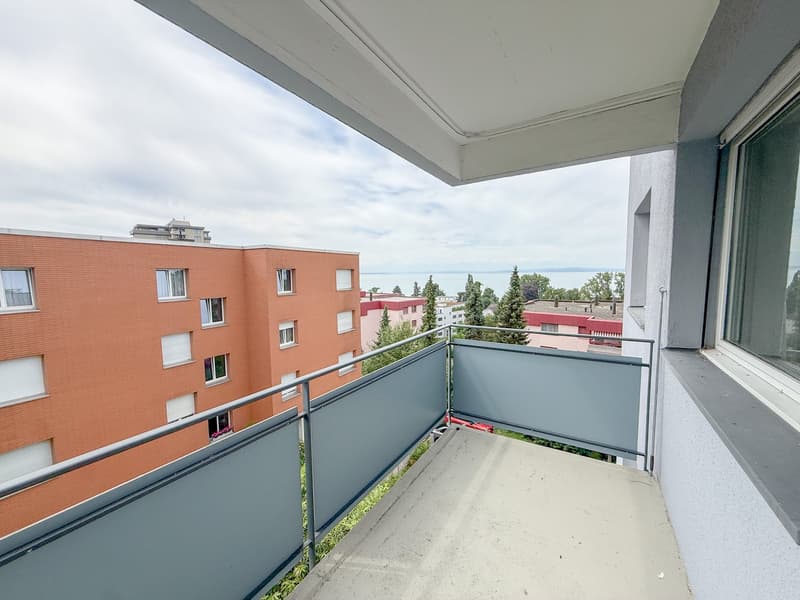 Charmante 4.5-Zimmer-Wohnung mit Balkon und schöner Aussicht in Rorschacherberg (1)